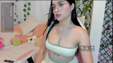 Snapshot of miamaiha chatting on March 2, 2025, 2:30 am mia 600am-1000am Colombia time online show from March 2, 2025, 2:30 am