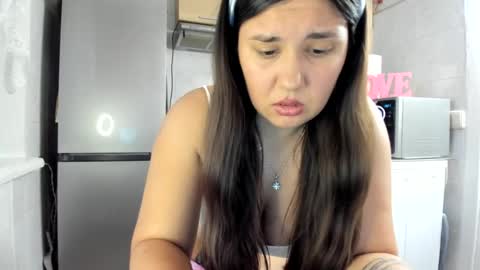 Snapshot of miamarrone chatting on July 28, 2026, 4:27 pm MiaMarrone online show from July 28, 2026, 4:27 pm