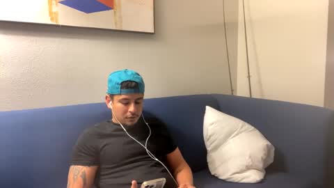 miamiclos1 online show from January 31, 2025, 12:06 am