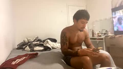 miamiclos1 online show from October 28, 2025, 10:52 am