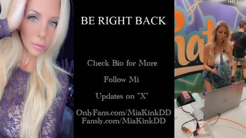 Snapshot of miamilfs chatting on October 30, 2025, 2:35 am Mia online show from October 30, 2025, 2:35 am