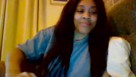 MiaMuffn online show from March 24, 2026, 4:50 am