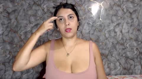 miarouse1531 online show from May 30, 2026, 5:48 am