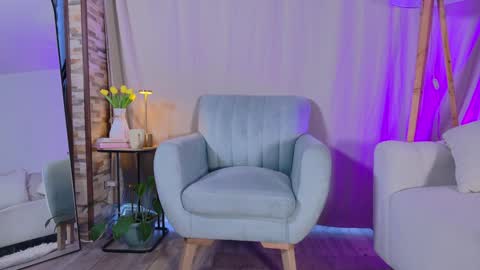 Snapshot of miarouss3 chatting on January 18, 2025, 12:36 pm My name is Mia Please say hello I like to chat with you. If you have requests or dirty talk please use tip online show from January 18, 2025, 12:36 pm