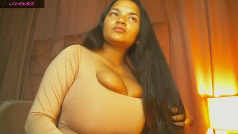 Snapshot of miasandoval_22 chatting on May 23, 2026, 9:30 pm miasaandovaal 22 online show from May 23, 2026, 9:30 pm