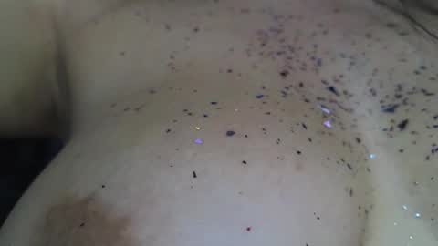 MiaHancock online show from January 1, 2025, 6:05 am