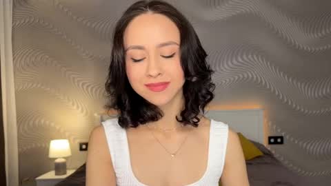 Snapshot of miasweetashoney chatting on May 18, 2026, 7:58 am Mia online show from May 18, 2026, 7:58 am