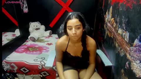 Mariana online show from December 3, 2025, 12:36 pm