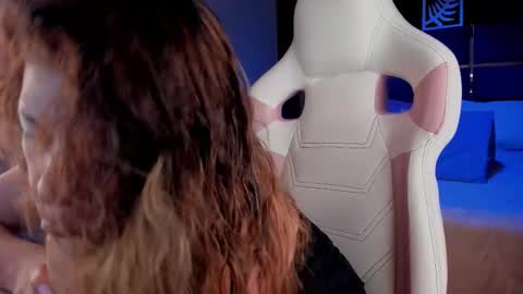 miatorres4 online show from November 6, 2025, 3:51 am