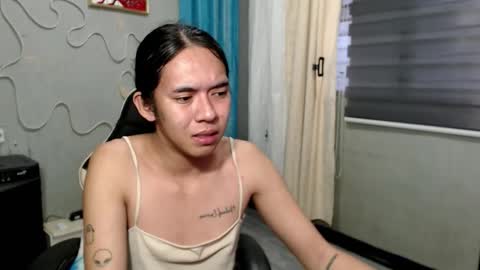 Snapshot of miatrixs chatting on October 22, 2025, 9:09 am Mia online show from October 22, 2025, 9:09 am