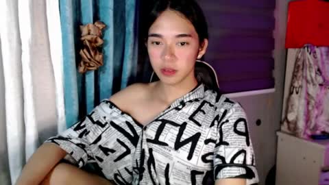 Snapshot of miatrixs chatting on March 29, 2026, 4:29 pm Mia online show from March 29, 2026, 4:29 pm