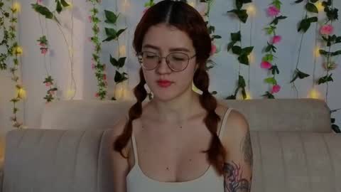 Snapshot of miawinxxx848 chatting on October 7, 2025, 8:39 pm Mia Winx online show from October 7, 2025, 8:39 pm