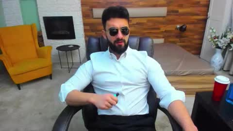 MicahLane online show from December 16, 2025, 5:45 am