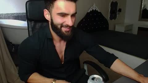 MicahLane online show from July 16, 2026, 4:18 am