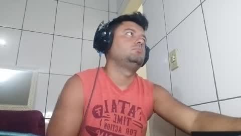 Snapshot of micarranox chatting on February 3, 2025, 7:21 pm micarranox online show from February 3, 2025, 7:21 pm