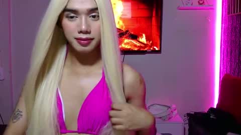 micashugecock online show from November 20, 2025, 11:32 am