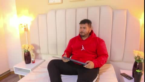 Snapshot of michael_hill1 chatting on October 3, 2025, 1:52 pm MICHAEL online show from October 3, 2025, 1:52 pm