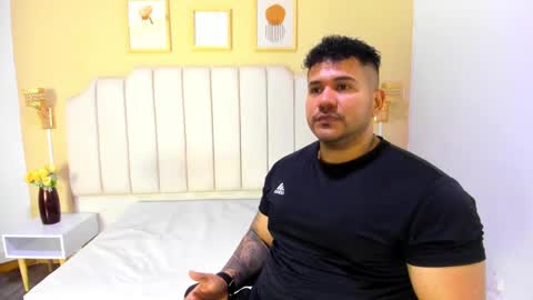 Snapshot of michael_hill1 chatting on October 27, 2025, 8:02 pm MICHAEL online show from October 27, 2025, 8:02 pm