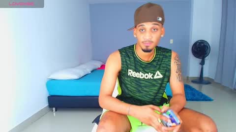 Snapshot of michael_jordanx chatting on January 12, 2025, 2:14 am Angel online show from January 12, 2025, 2:14 am