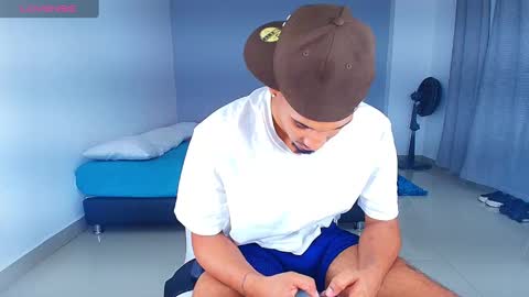 Snapshot of michael_jordanx chatting on January 28, 2025, 11:50 pm Angel online show from January 28, 2025, 11:50 pm