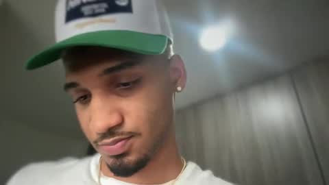 Snapshot of michael_jordanx chatting on February 17, 2025, 3:09 pm Angel online show from February 17, 2025, 3:09 pm