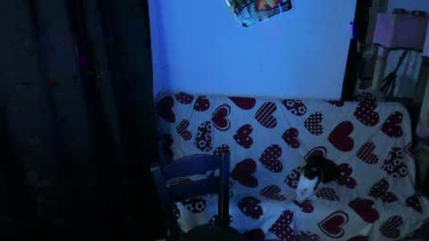 michael independent model  online show from April 5, 2026, 12:08 am