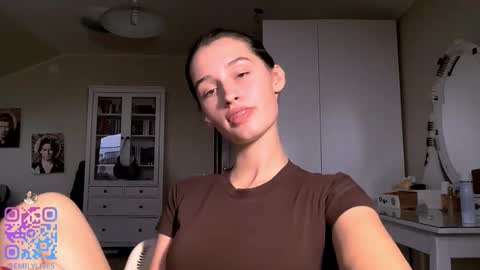 Snapshot of michael_pors chatting on October 19, 2025, 2:07 pm Emily online show from October 19, 2025, 2:07 pm