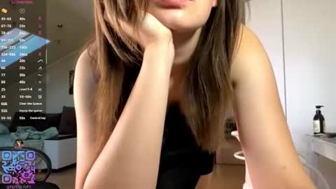 Emily online show from July 5, 2026, 4:47 pm