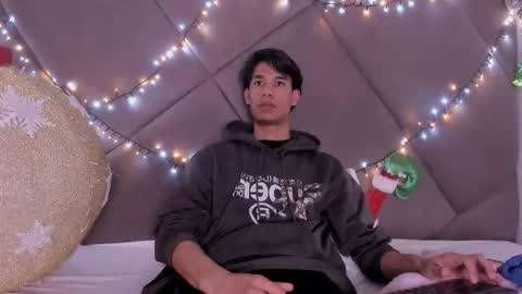 Snapshot of michael_vidal chatting on November 14, 2025, 7:56 pm michael_vidal online show from November 14, 2025, 7:56 pm