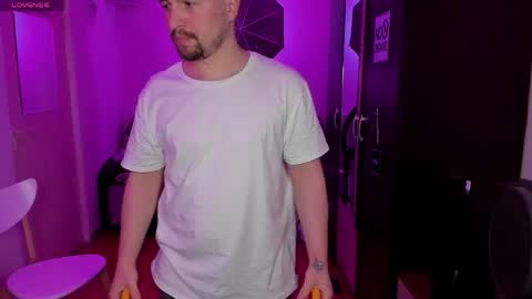 Michael online show from March 27, 2026, 3:12 pm