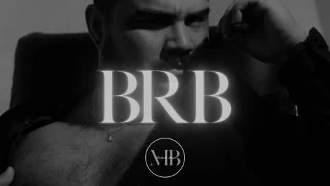 Snapshot of michaelbear_ chatting on October 20, 2025, 12:38 pm Michael online show from October 20, 2025, 12:38 pm