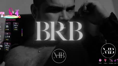 Snapshot of michaelbear_ chatting on November 12, 2025, 12:05 pm Michael online show from November 12, 2025, 12:05 pm