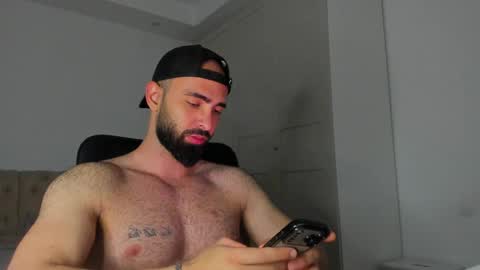 Snapshot of michaelevansx chatting on May 9, 2026, 8:14 pm MichaelEvansx online show from May 9, 2026, 8:14 pm