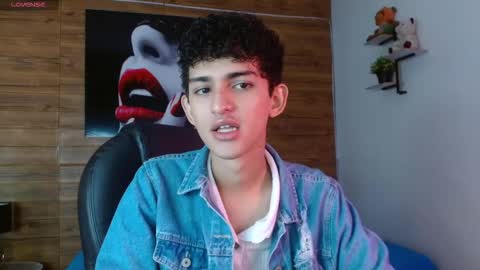 Snapshot of michaelkoiv chatting on November 30, 2025, 12:20 pm michaelkoiv online show from November 30, 2025, 12:20 pm