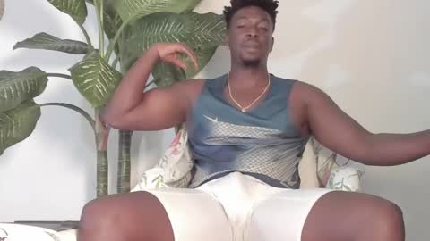 Snapshot of michaell_james chatting on October 30, 2025, 11:16 pm Michaell online show from October 30, 2025, 11:16 pm