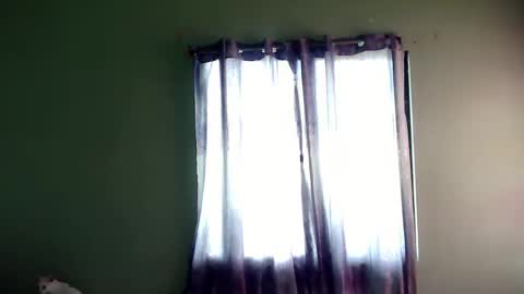 Snapshot of michaeltagocon chatting on March 1, 2025, 8:34 am My name is Kel 18. 53 short and petite... online show from March 1, 2025, 8:34 am