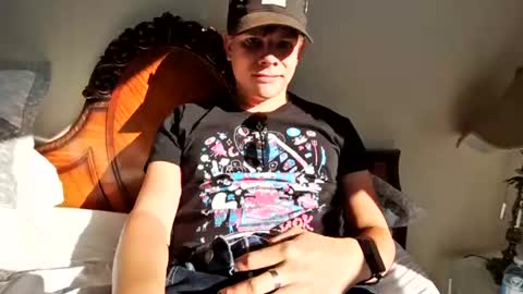michaeltwinkboy online show from July 5, 2026, 1:40 pm