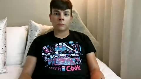 michaeltwinkboy online show from July 6, 2026, 4:53 pm