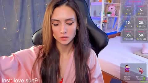 Snapshot of michel_momsen chatting on December 9, 2024, 12:08 pm Michel online show from December 9, 2024, 12:08 pm