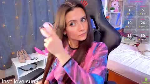 Snapshot of michel_momsen chatting on December 10, 2024, 6:28 pm Michel online show from December 10, 2024, 6:28 pm