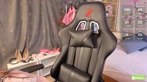 Snapshot of michel_momsen chatting on October 19, 2025, 12:06 pm Michel online show from October 19, 2025, 12:06 pm