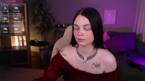 Snapshot of michela_fruet chatting on September 12, 2025, 6:35 am Kate online show from September 12, 2025, 6:35 am