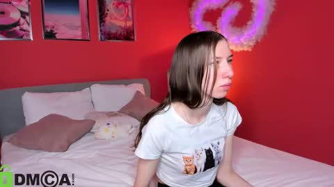 Snapshot of michele_mack chatting on October 6, 2025, 2:42 am michele_mack online show from October 6, 2025, 2:42 am