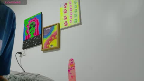 melannie   follow my new page online show from May 25, 2026, 5:08 pm