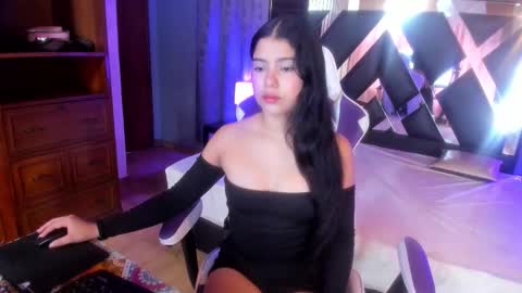 Michell  online show from February 3, 2026, 6:57 pm