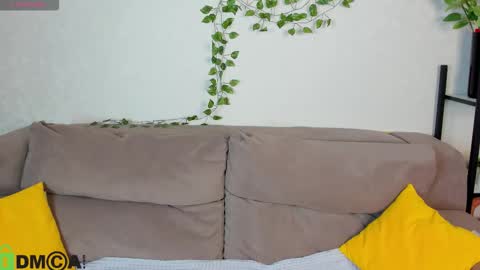 Michelle online show from October 27, 2025, 1:09 am