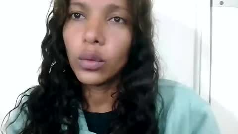 Anne Michelle online show from January 5, 2025, 3:22 am