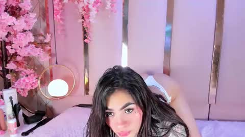 Michelle  online show from November 9, 2025, 9:13 pm