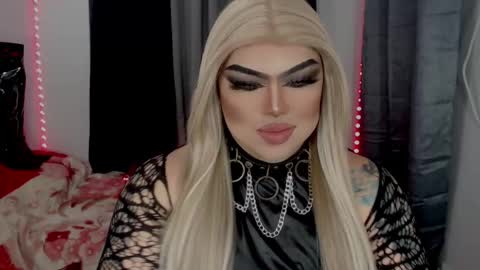 Michelle online show from December 17, 2025, 1:33 am