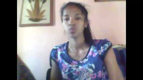 Snapshot of michou386 chatting on October 4, 2025, 10:46 am michou386 online show from October 4, 2025, 10:46 am